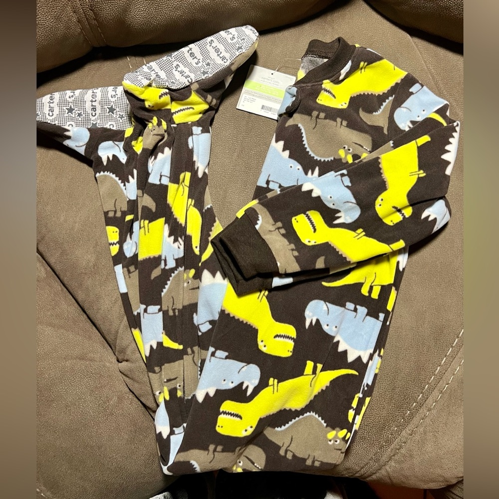 NWT! Carter's Sleepwear/Dinosaur One piece Footie Pajamas/Size 4T